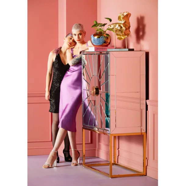 bar_cabinet_queen_xcm_3.webp New KARE Design Bar Cabinet Queen 91x147cm
