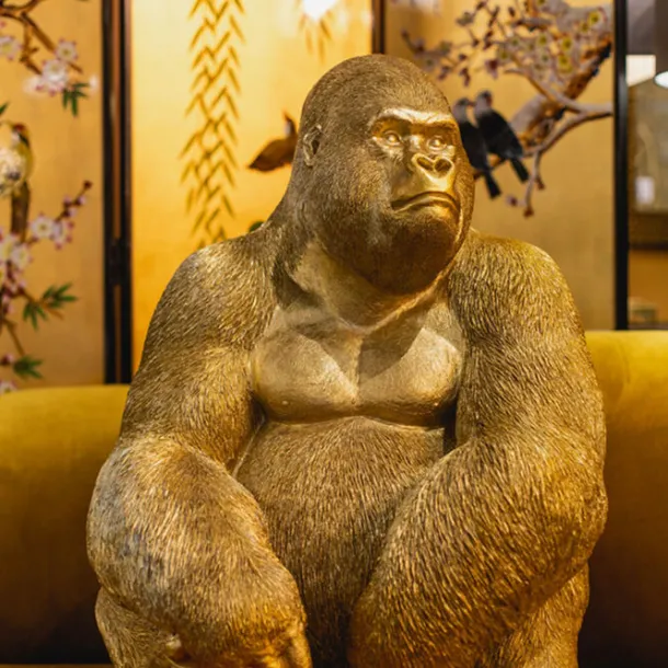 deco_figurine_monkey_gori_1-1.webp Hot KARE Design Deco Figurine Monkey Gorilla Side XL Gold 76cm
